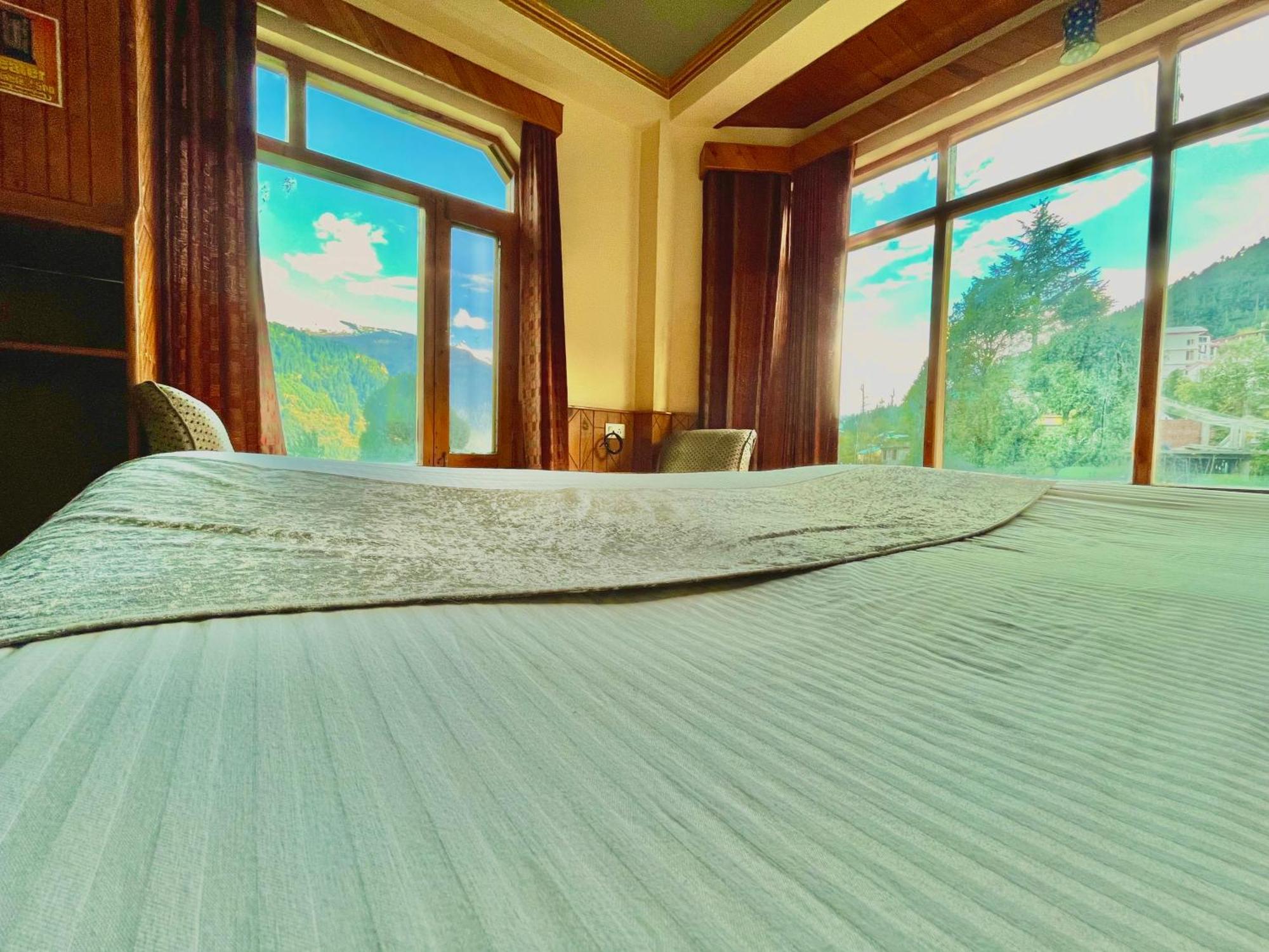 Woods Villa Cottages Manali - 1,2,3,4 Cottages & Villas Available In Manali With Scenic Mountain View Exterior photo