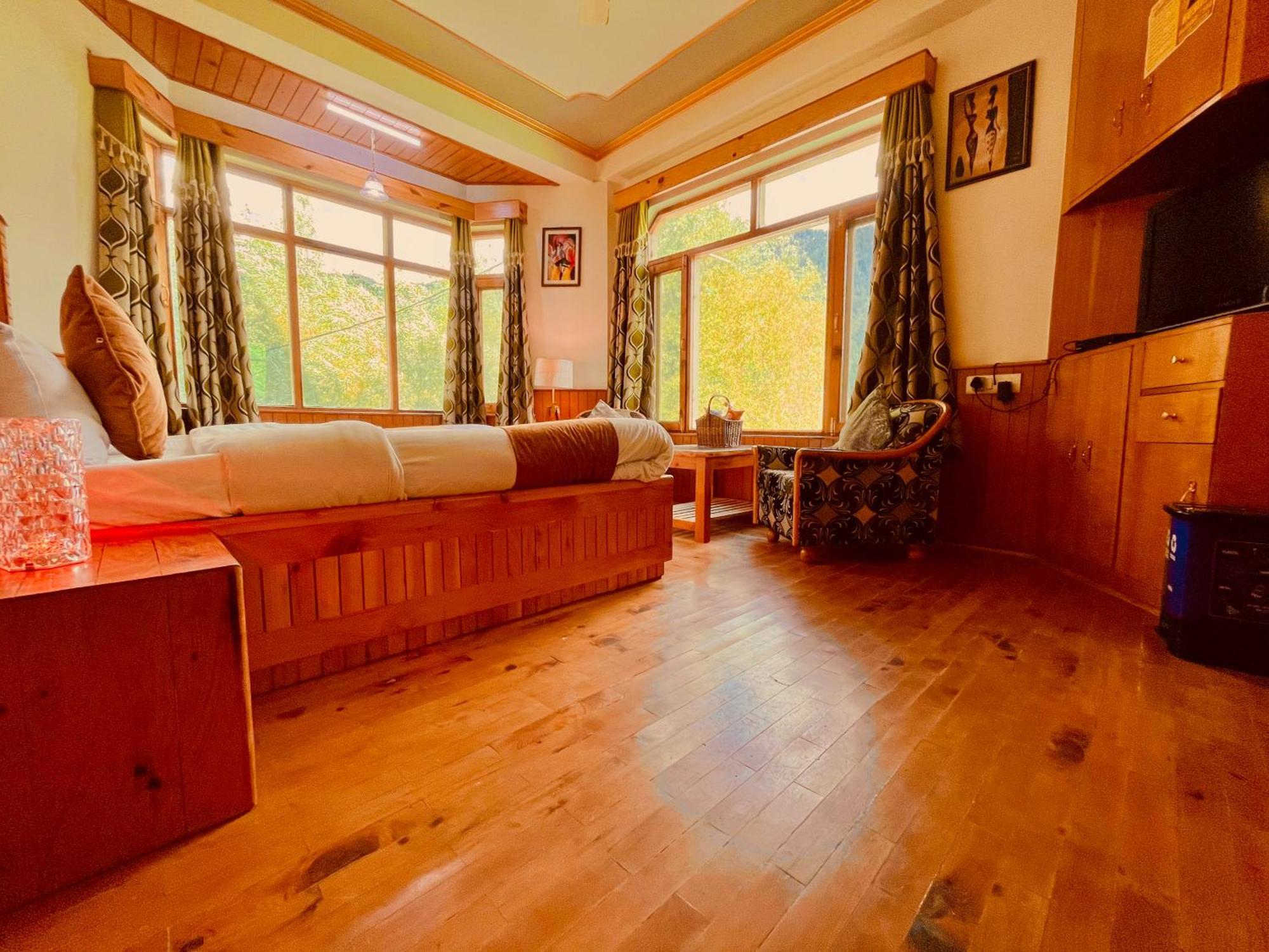 Woods Villa Cottages Manali - 1,2,3,4 Cottages & Villas Available In Manali With Scenic Mountain View Exterior photo